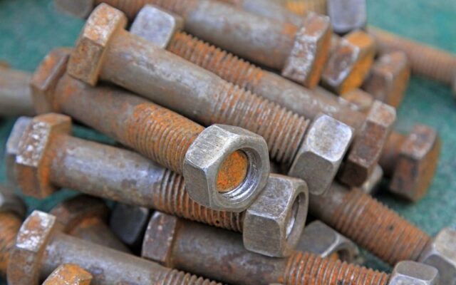 Kim Loại Bị Rỉ Sét